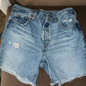 Levi- Mid Thigh Shorts